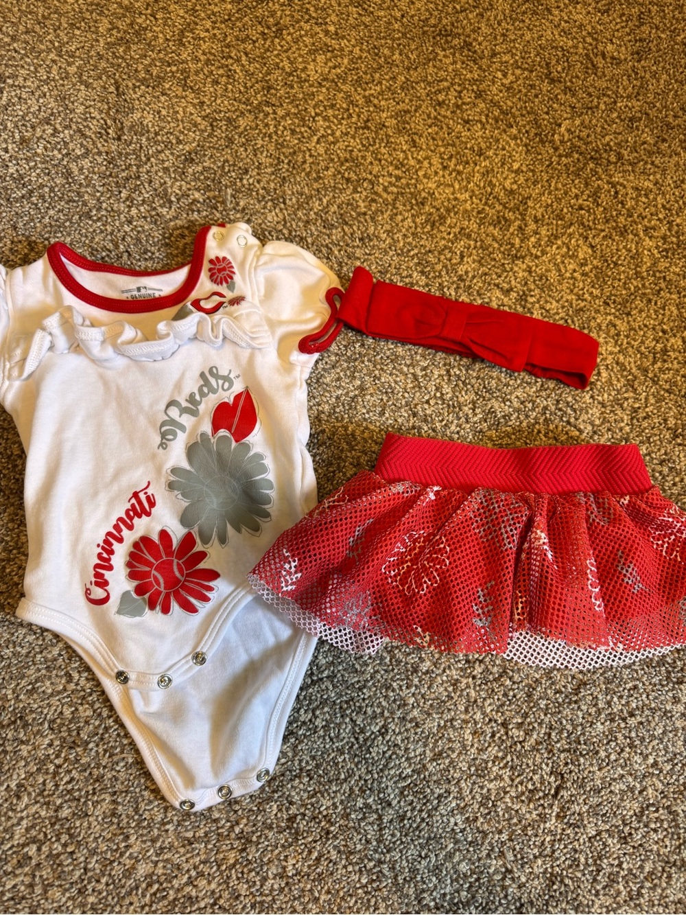 Genuine Merchandise White Bodysuit with Red Floral Tutu & Headband